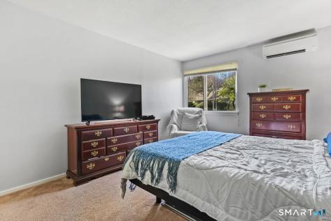 29 Heritage Village Southbury CT 06488