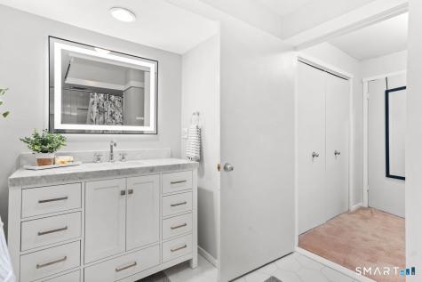 29 Heritage Village Southbury CT 06488