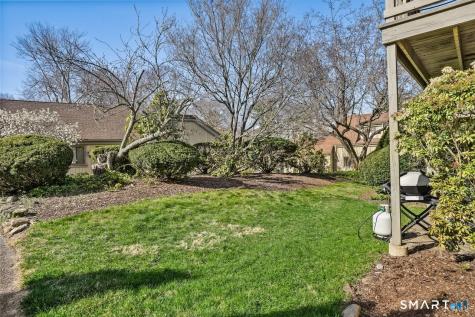 29 Heritage Village Southbury CT 06488