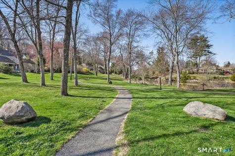 29 Heritage Village Southbury CT 06488