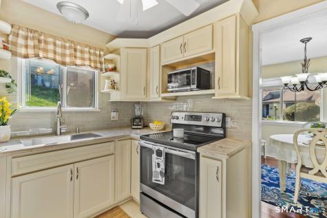 29 Heritage Village Southbury CT 06488