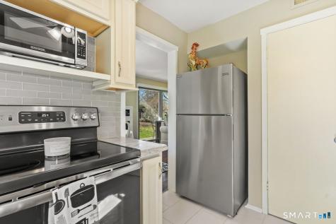 29 Heritage Village Southbury CT 06488