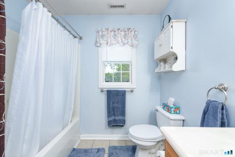12 Brook Circle Wallingford CT 06492