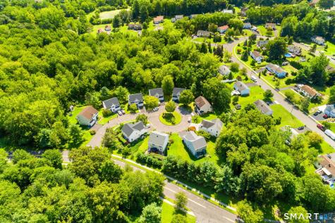 12 Brook Circle Wallingford CT 06492