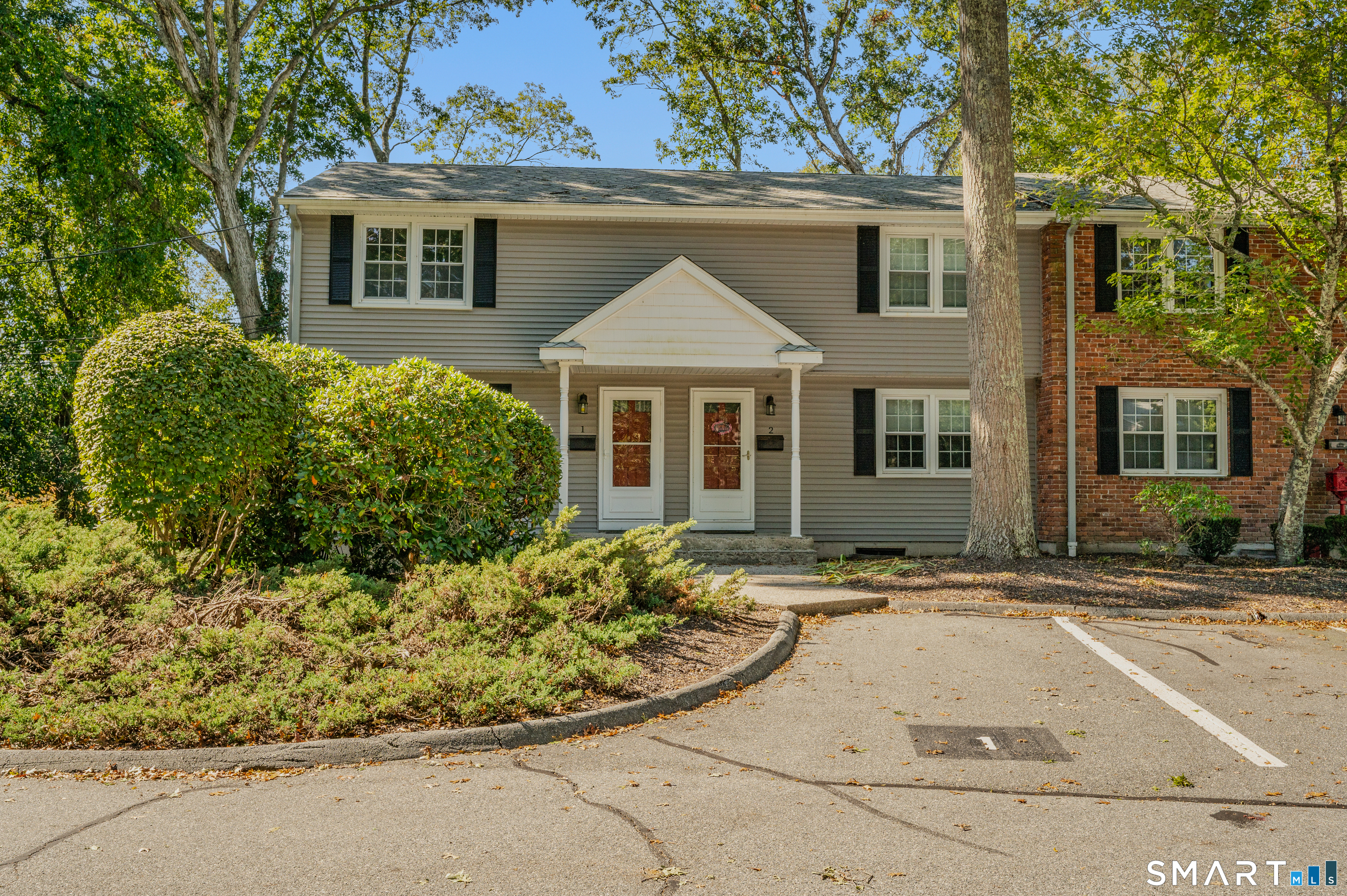 81 East Pattagansett Road East Lyme CT 06357