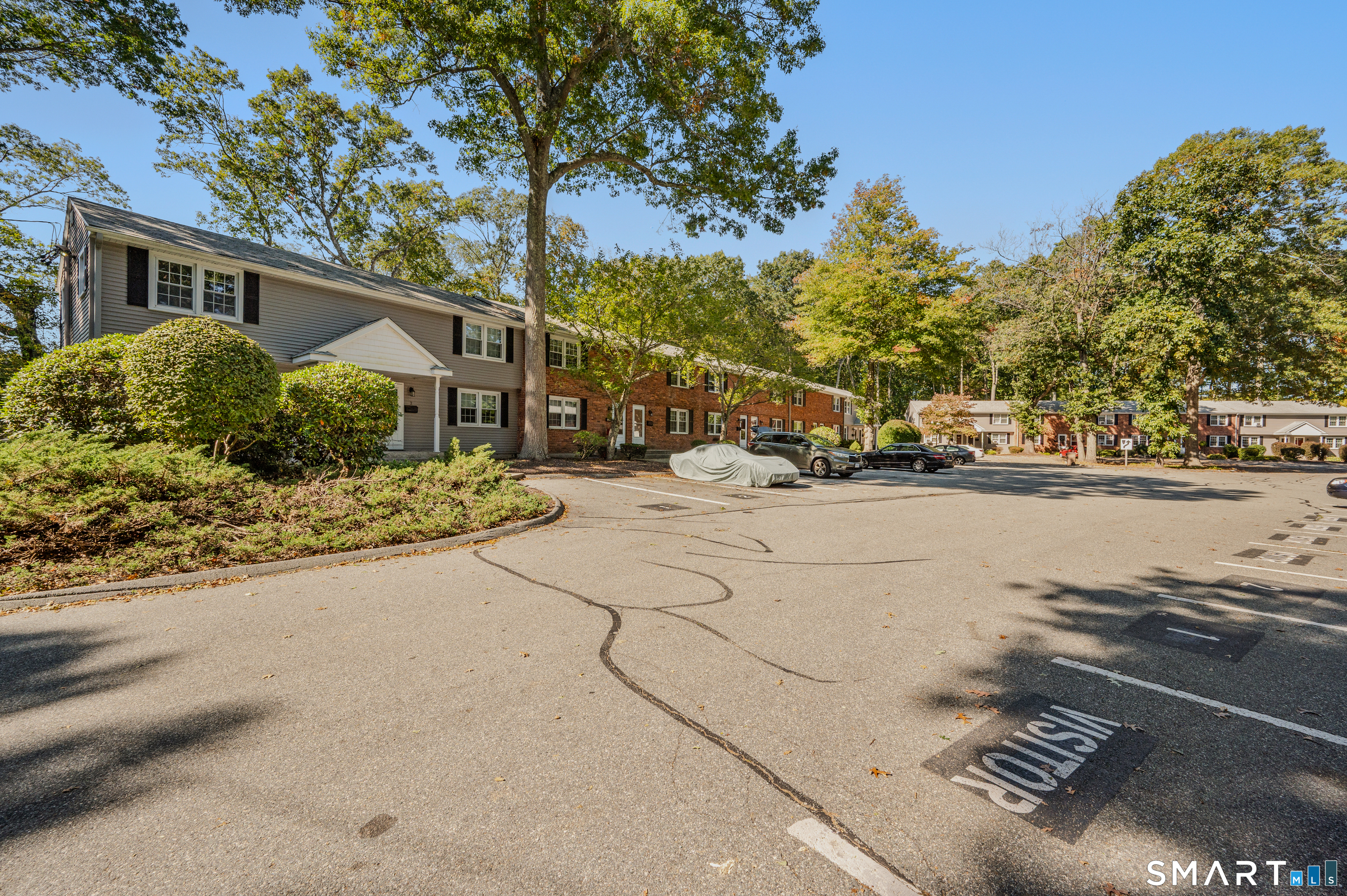 81 East Pattagansett Road East Lyme CT 06357