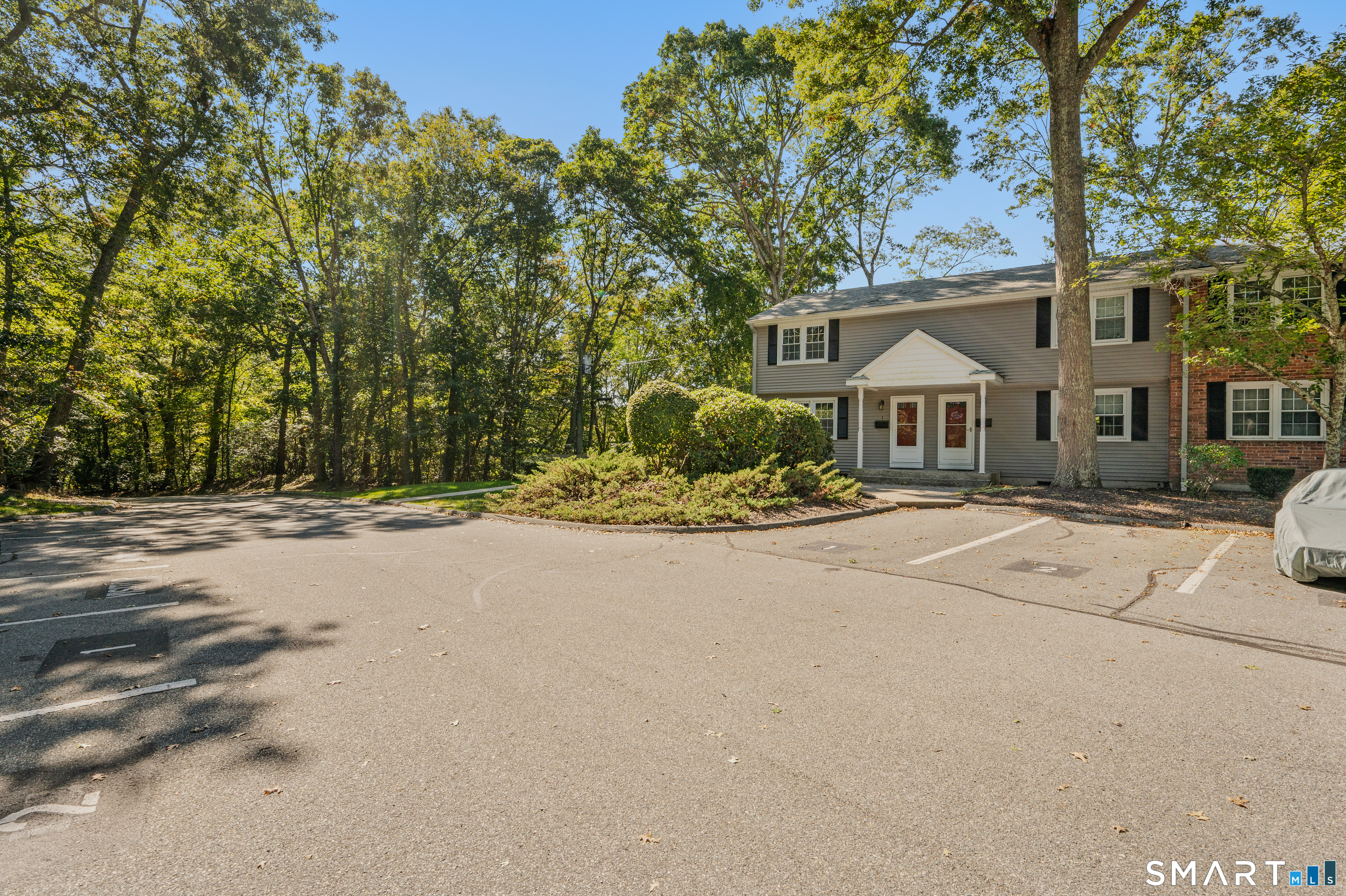 81 East Pattagansett Road East Lyme CT 06357