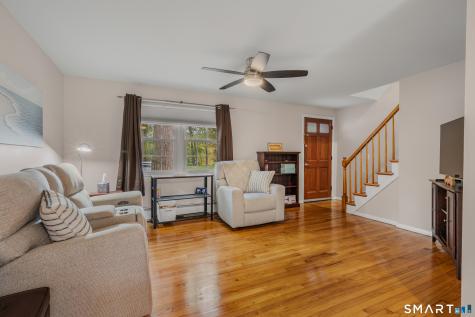 81 East Pattagansett Road East Lyme CT 06357