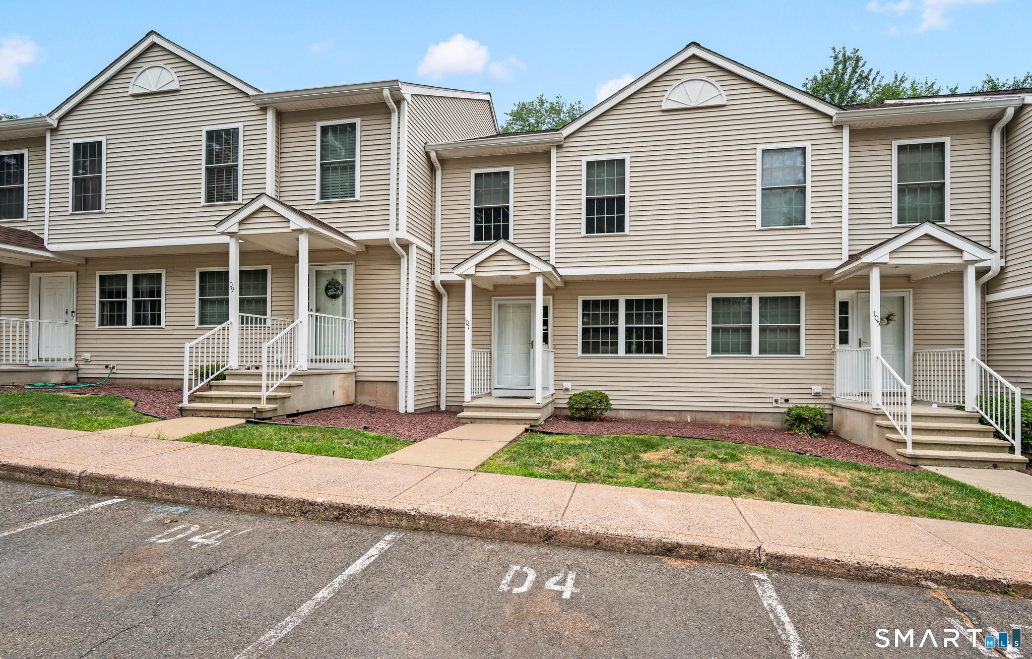 107 Marjorie Lane Manchester CT 06042