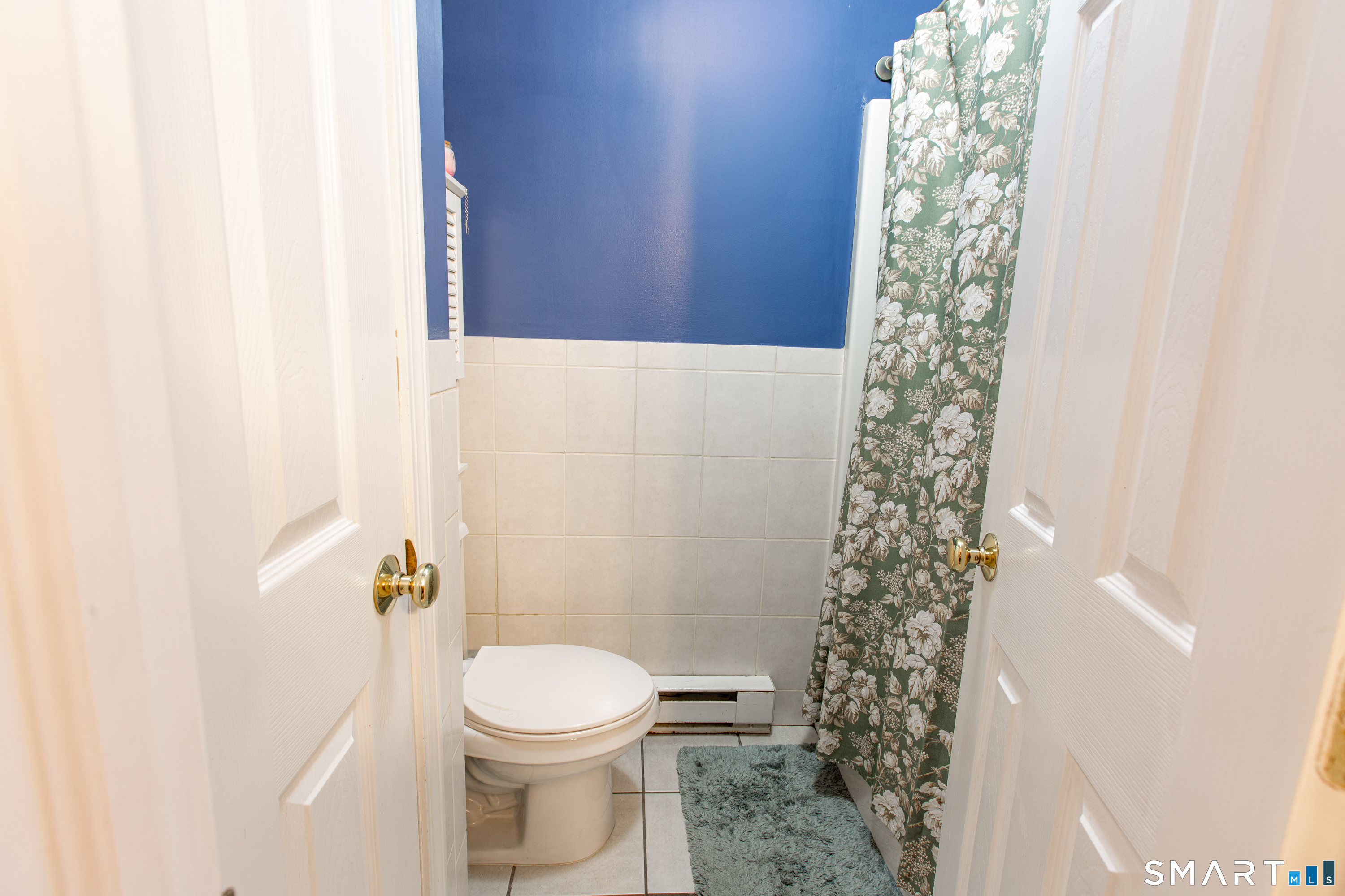25 Padanaram Road Danbury CT 06811