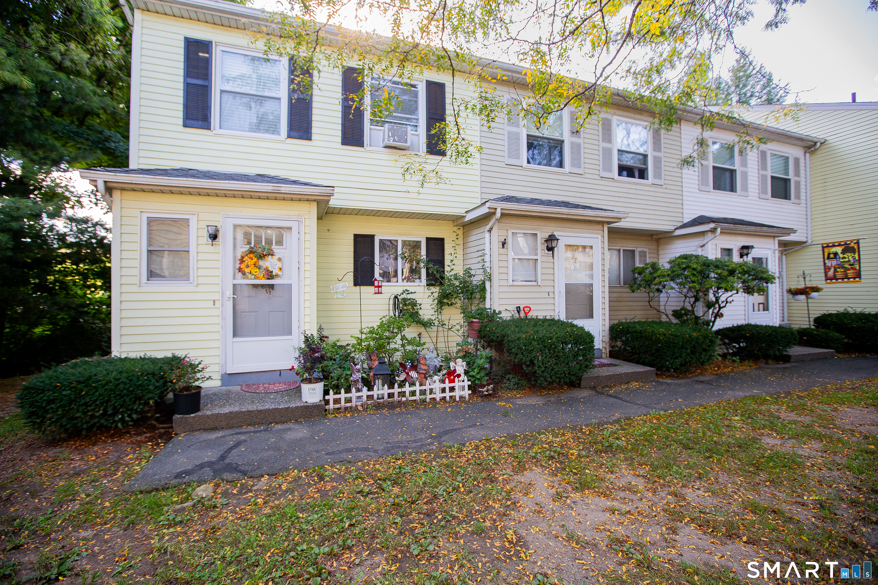 25 Padanaram Road Danbury CT 06811