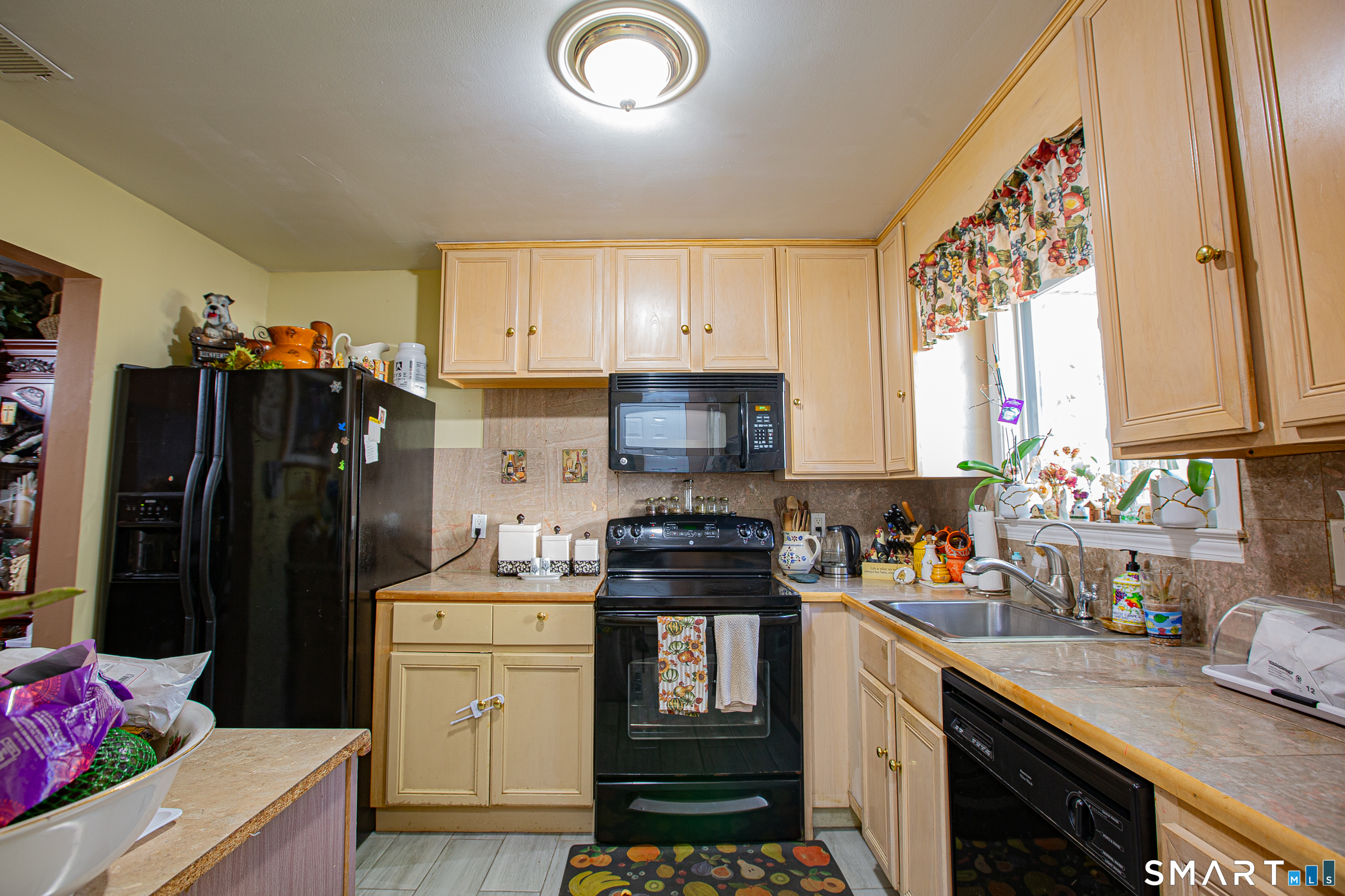 25 Padanaram Road Danbury CT 06811