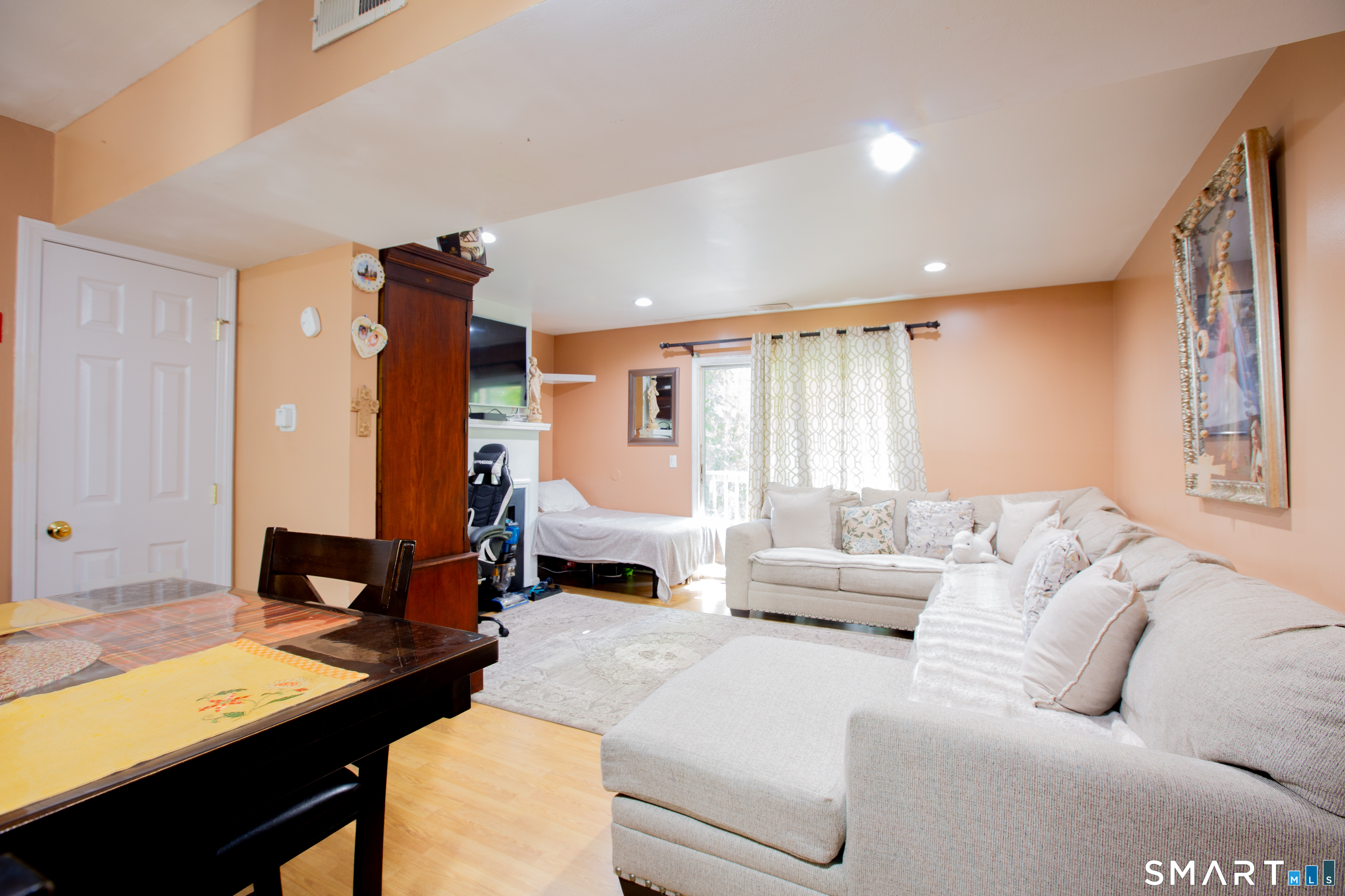 25 Padanaram Road Danbury CT 06811