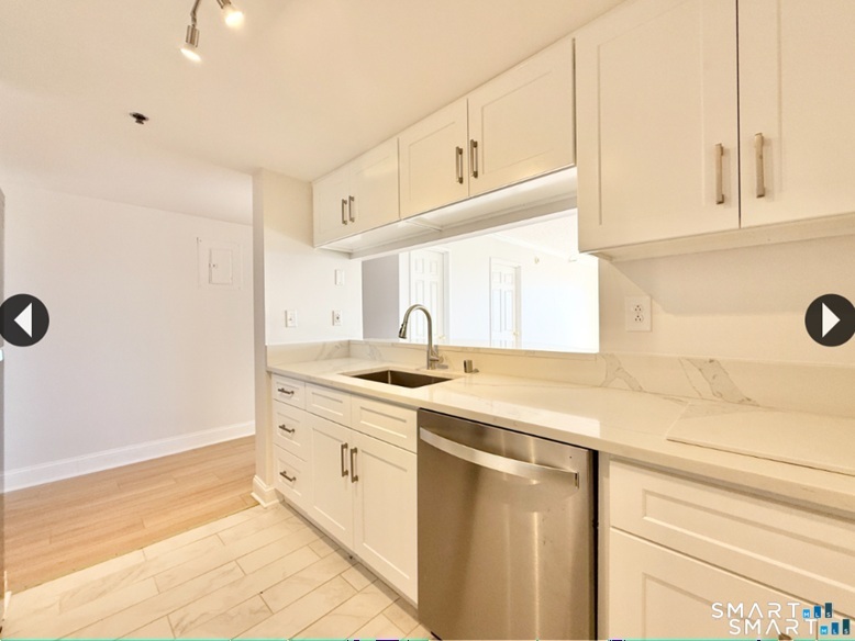 127 Greyrock Place Stamford CT 06901