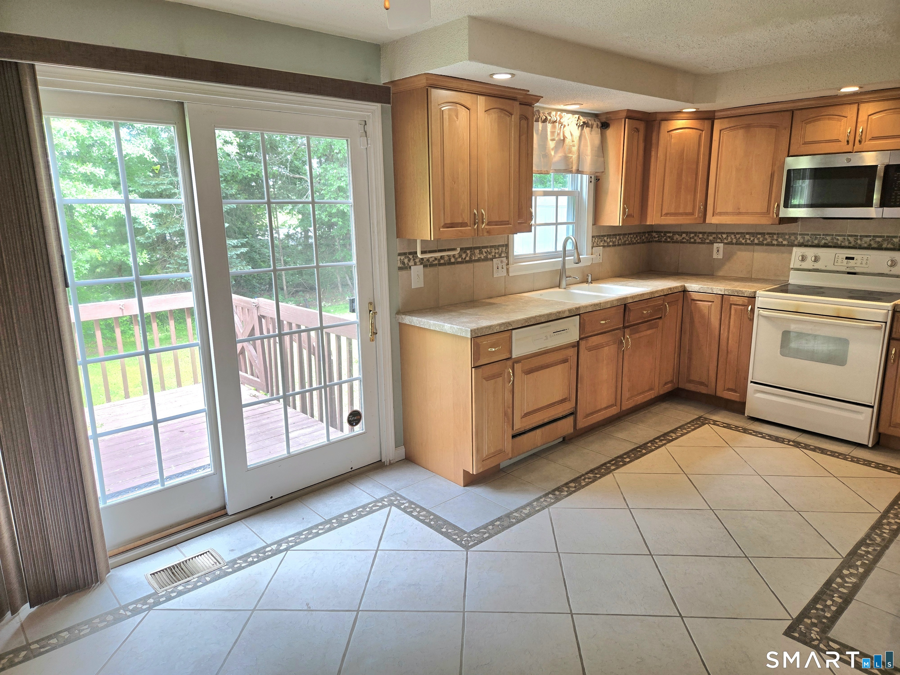 22 Winesap Circle Rocky Hill CT 06067
