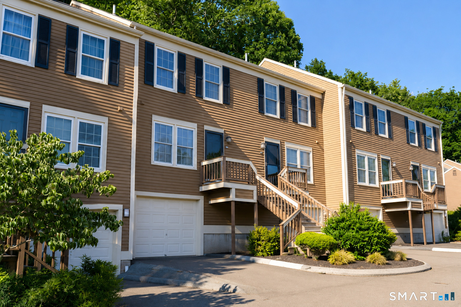 102 Foxbridge Village Road Branford CT 06405