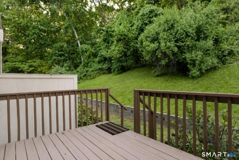 102 Foxbridge Village Road Branford CT 06405