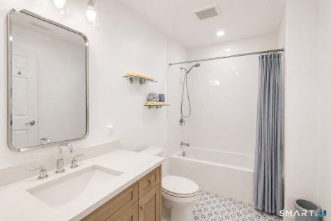 102 Foxbridge Village Road Branford CT 06405