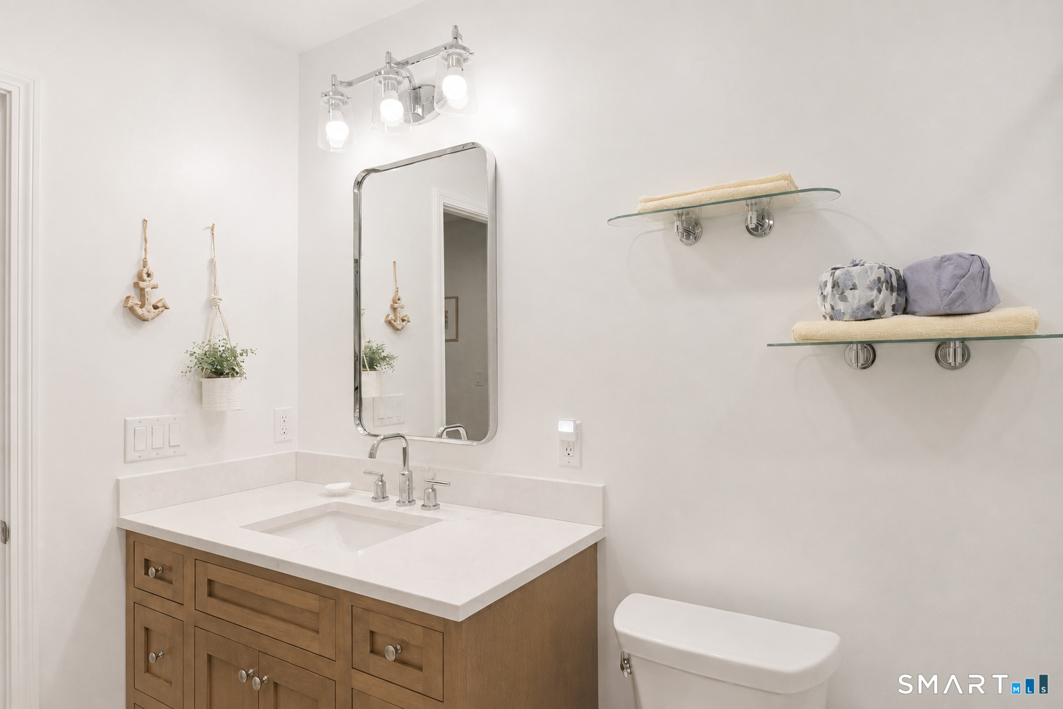 102 Foxbridge Village Road Branford CT 06405