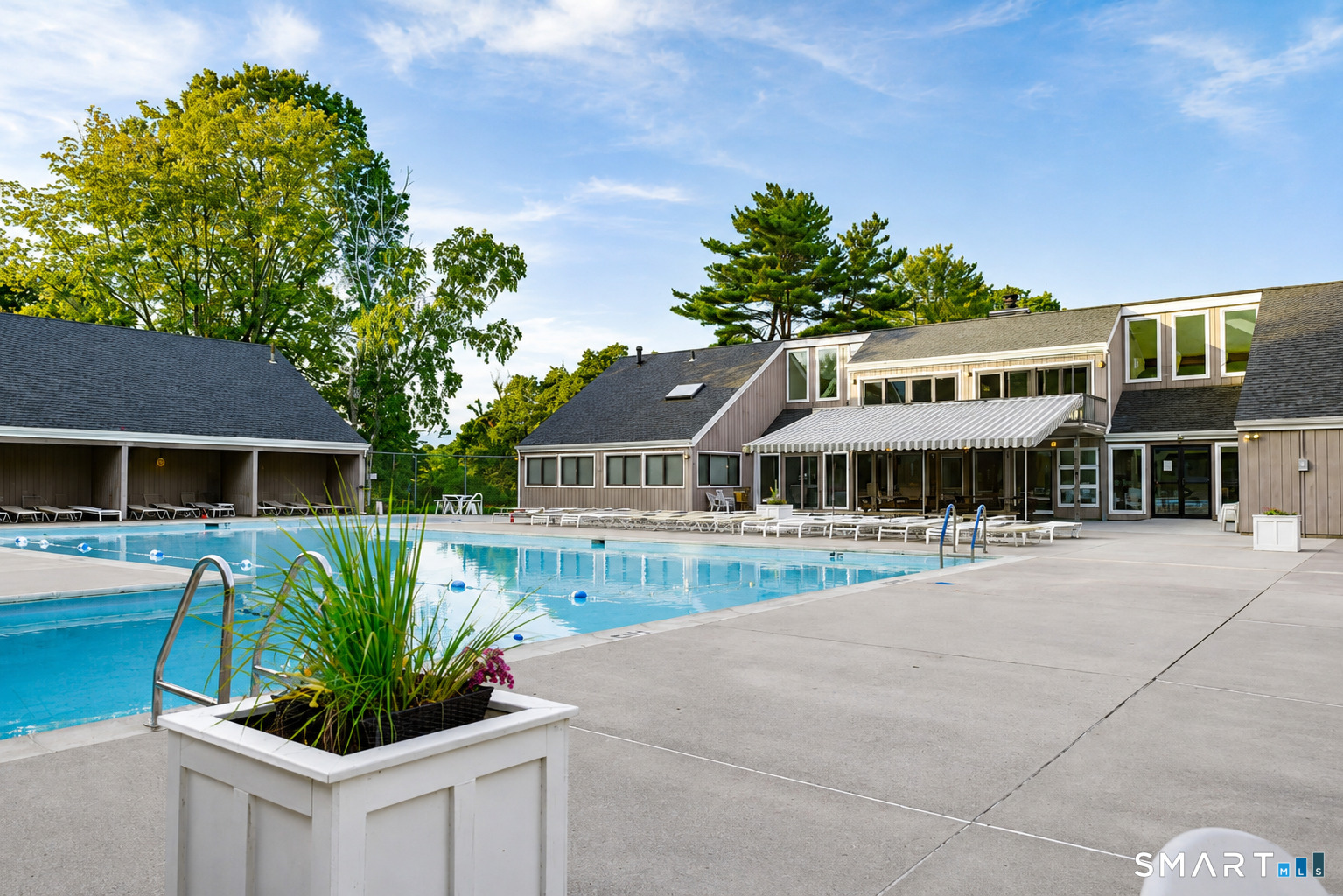 102 Foxbridge Village Road Branford CT 06405