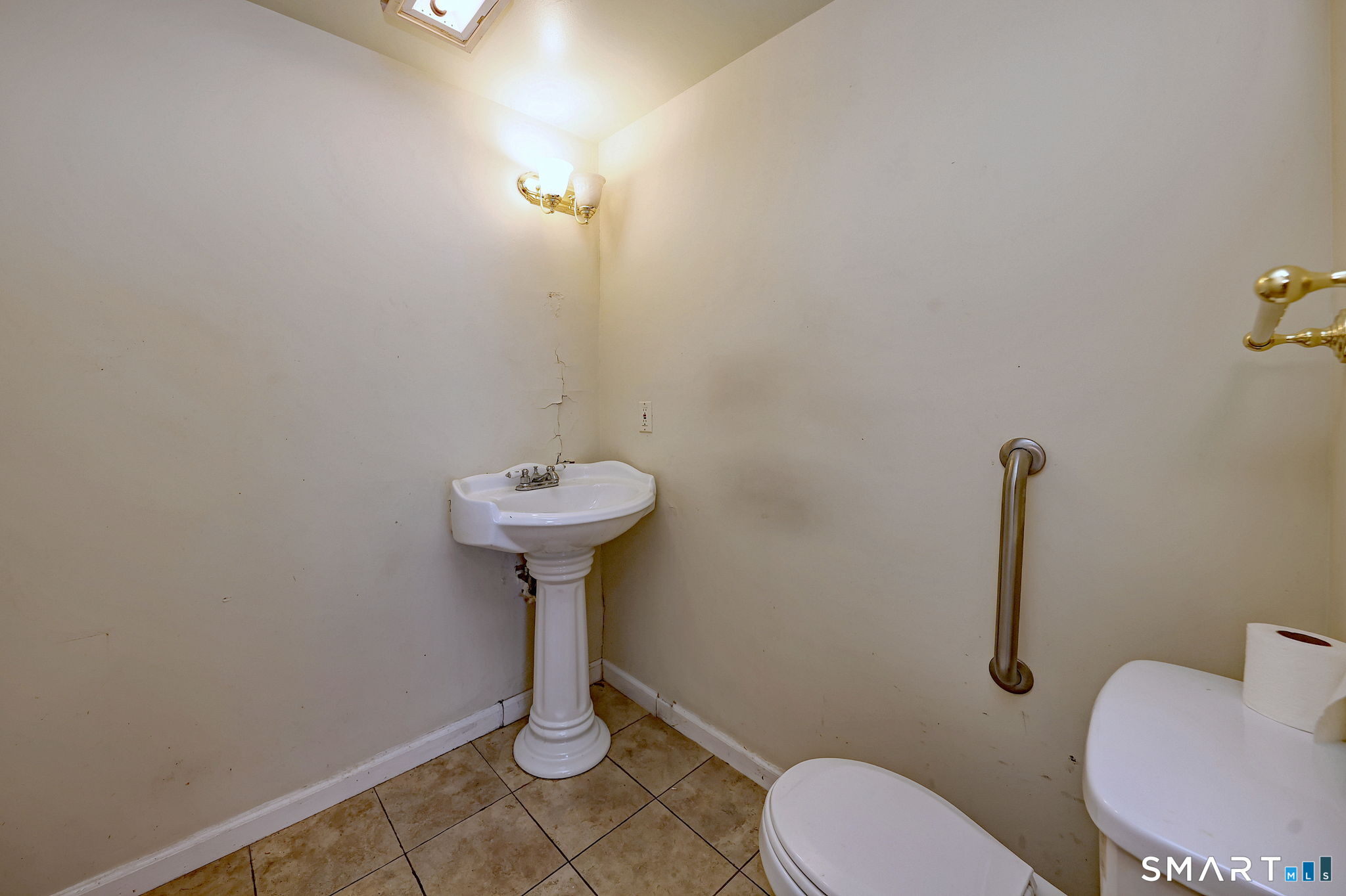 10 Hawthorne Avenue Derby CT 06418