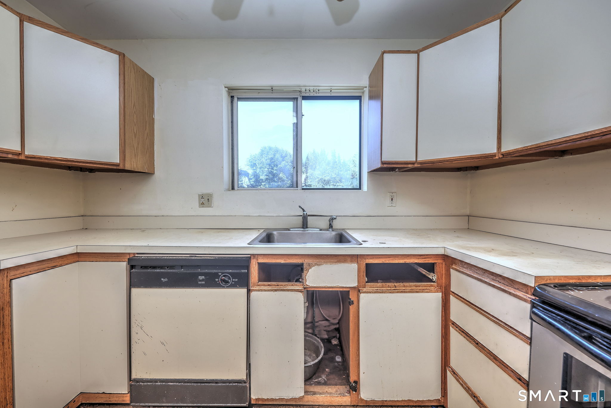 10 Hawthorne Avenue Derby CT 06418