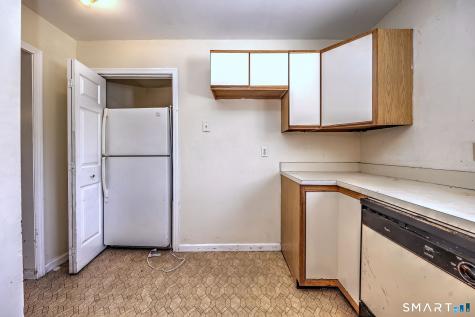 10 Hawthorne Avenue Derby CT 06418