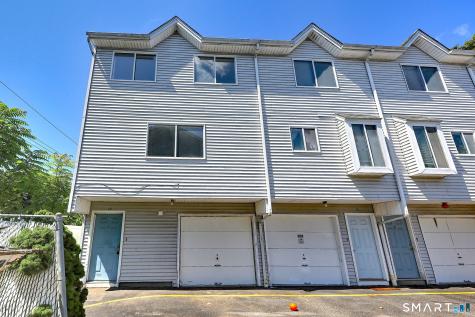10 Hawthorne Avenue Derby CT 06418