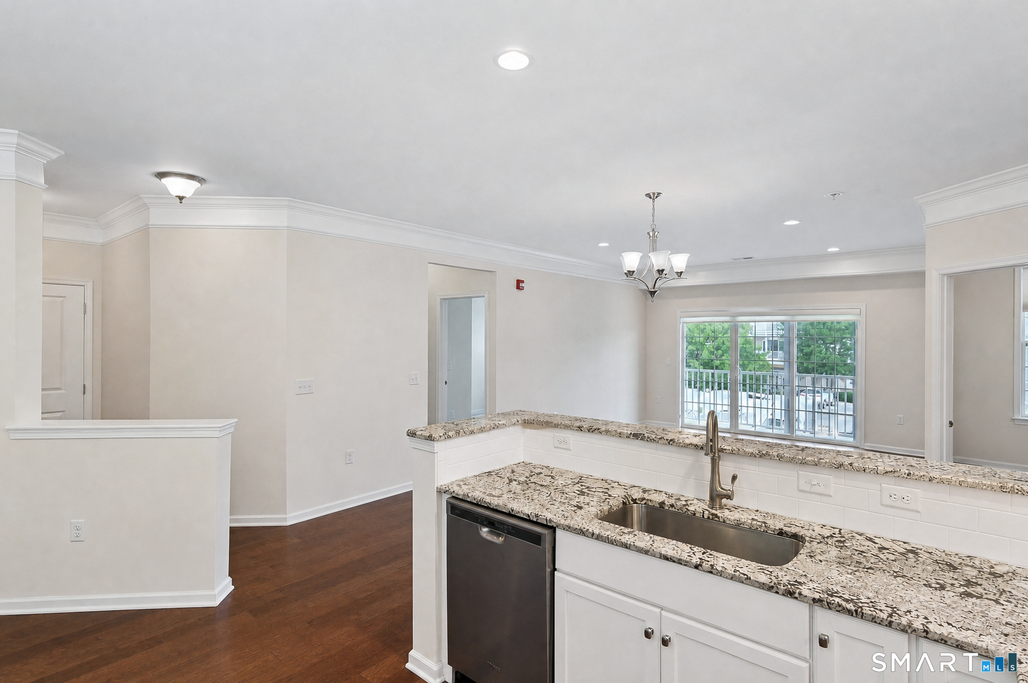424 Center Meadow Lane Danbury CT 06810