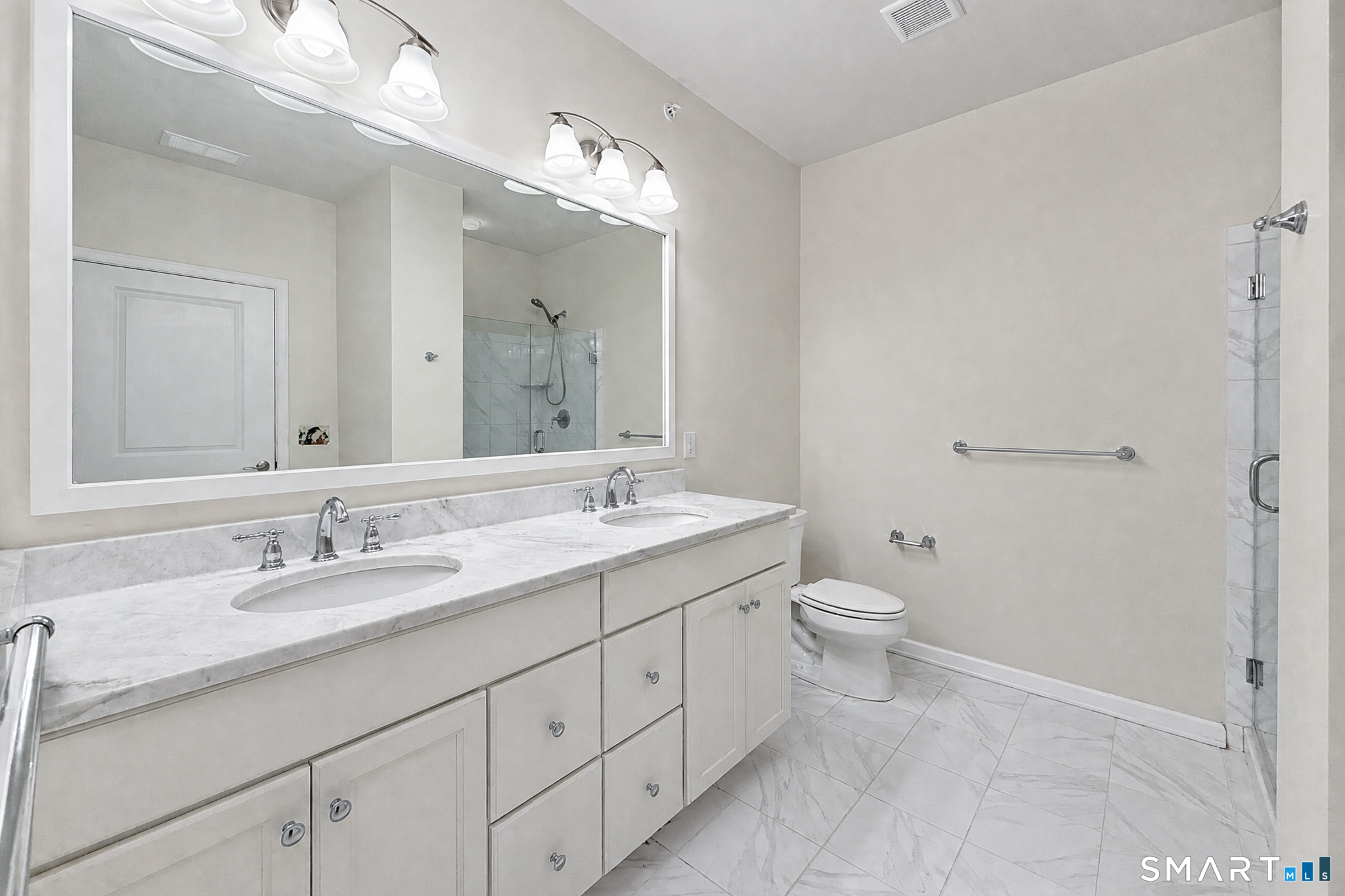 424 Center Meadow Lane Danbury CT 06810