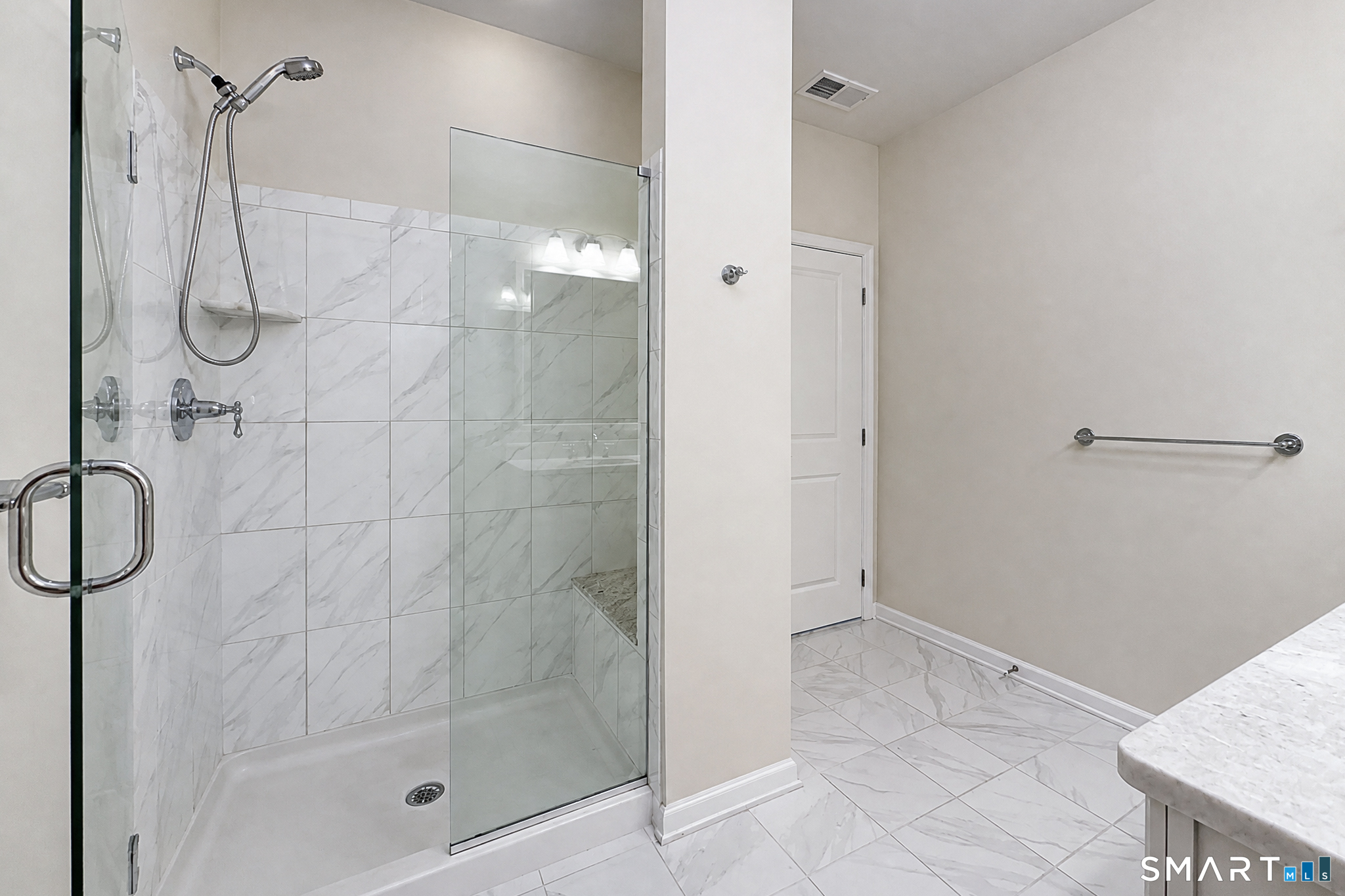 424 Center Meadow Lane Danbury CT 06810
