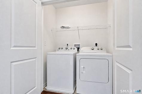 424 Center Meadow Lane Danbury CT 06810