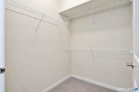 424 Center Meadow Lane Danbury CT 06810