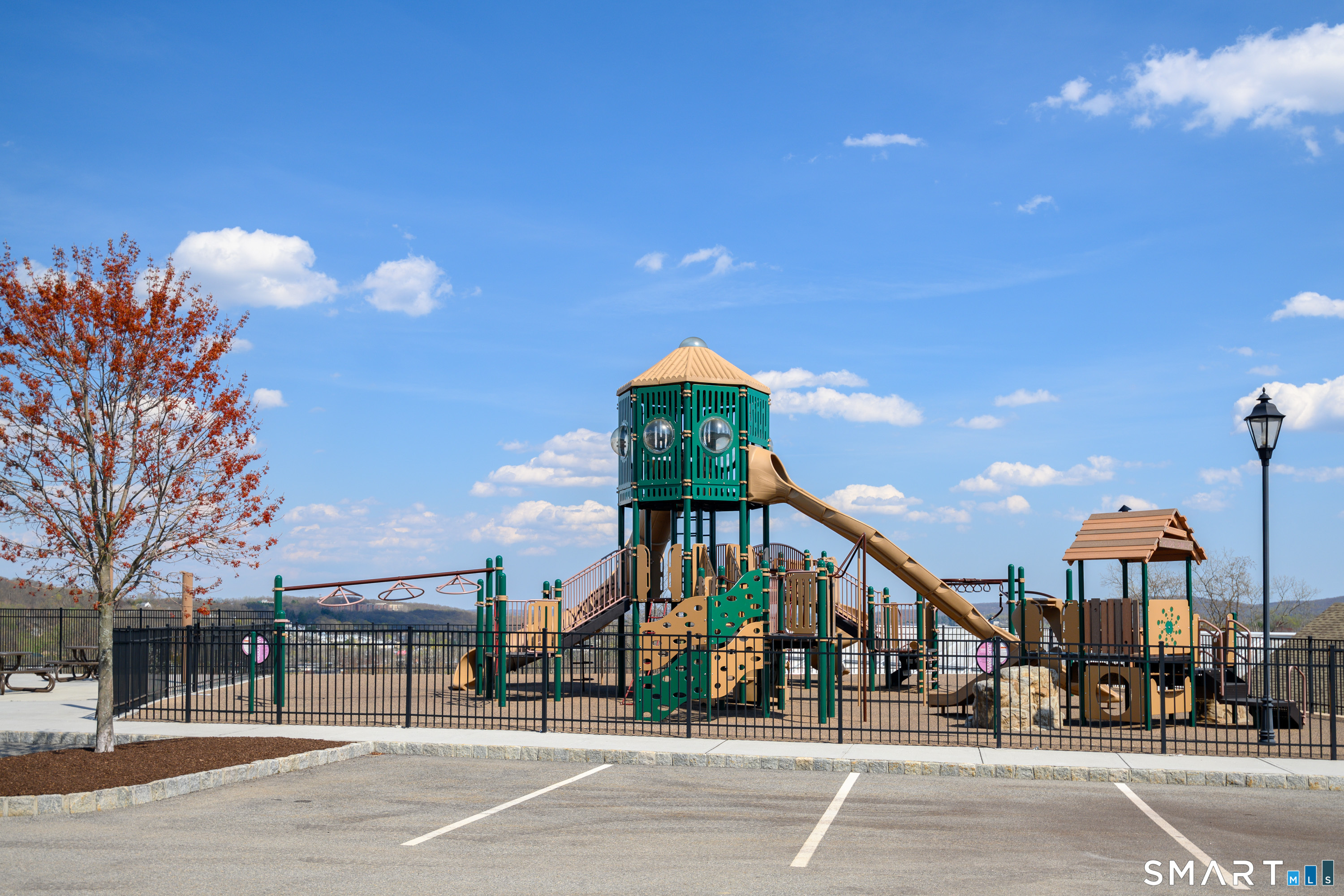 424 Center Meadow Lane Danbury CT 06810