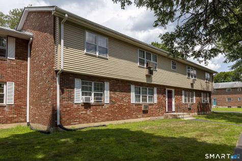 1087 Blue Hills Avenue Bloomfield CT 06002