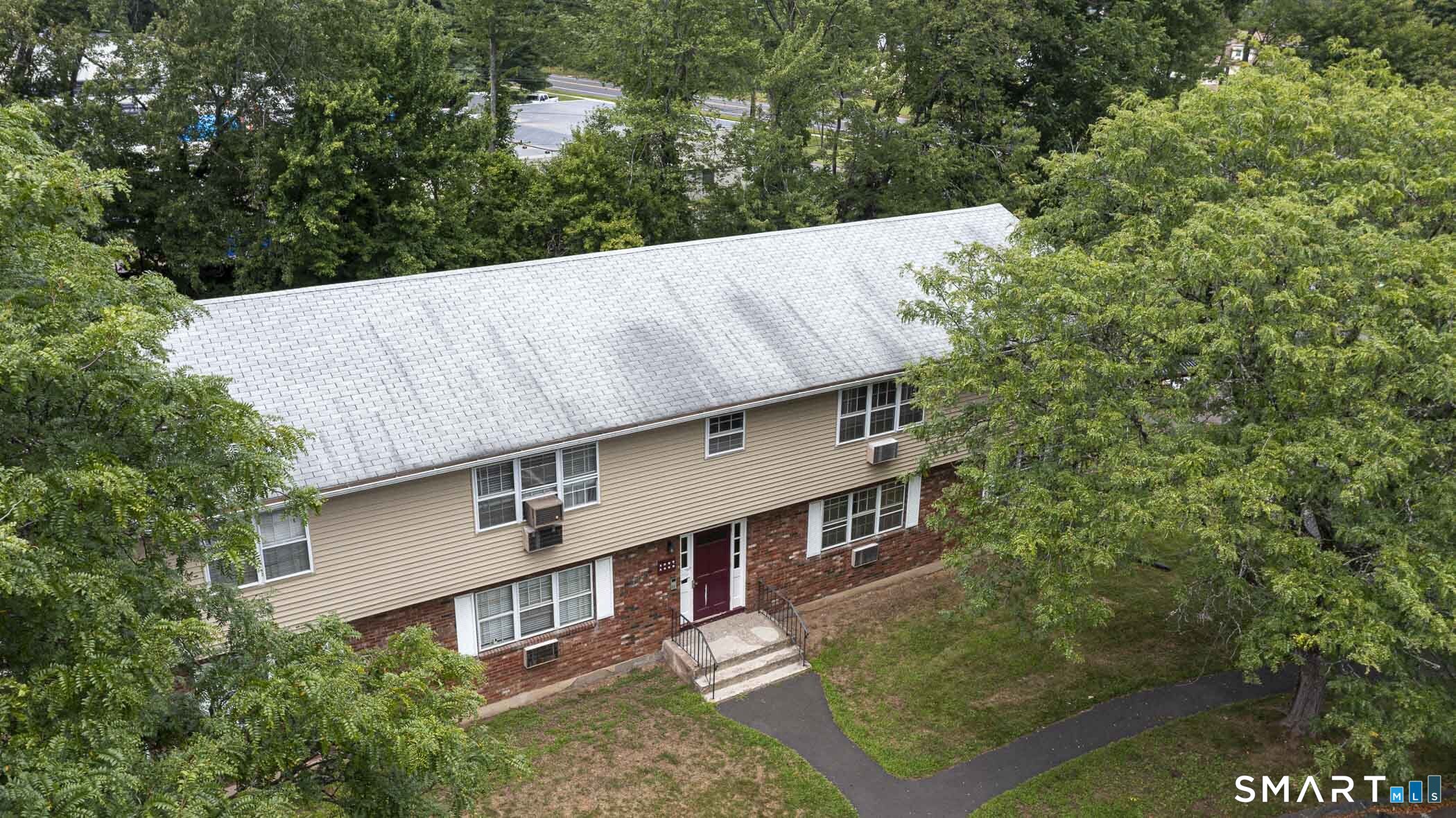 1087 Blue Hills Avenue Bloomfield CT 06002