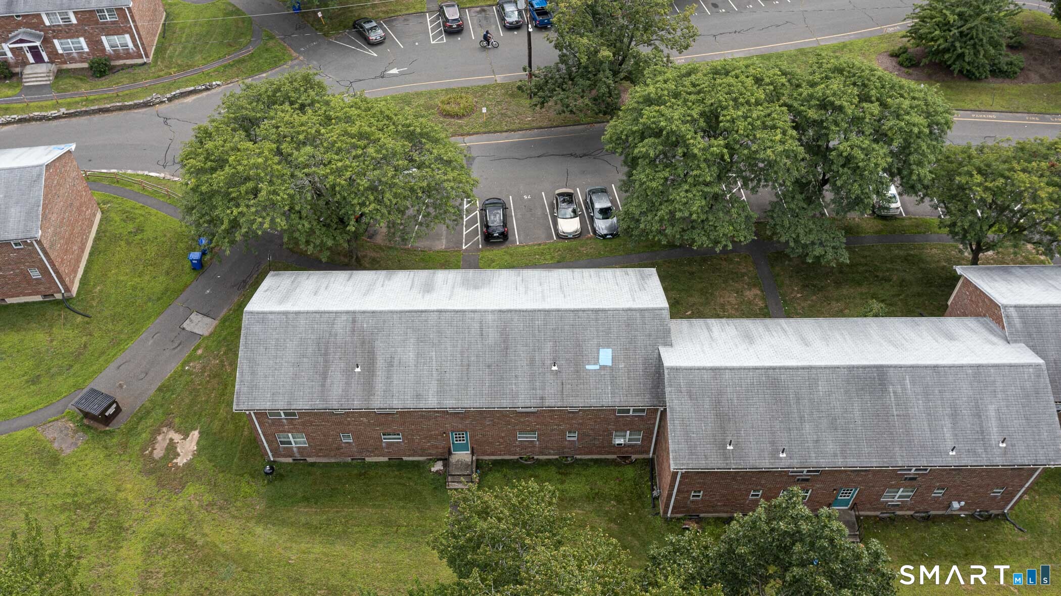 1087 Blue Hills Avenue Bloomfield CT 06002