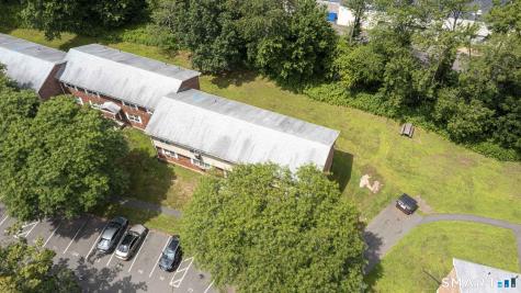 1087 Blue Hills Avenue Bloomfield CT 06002