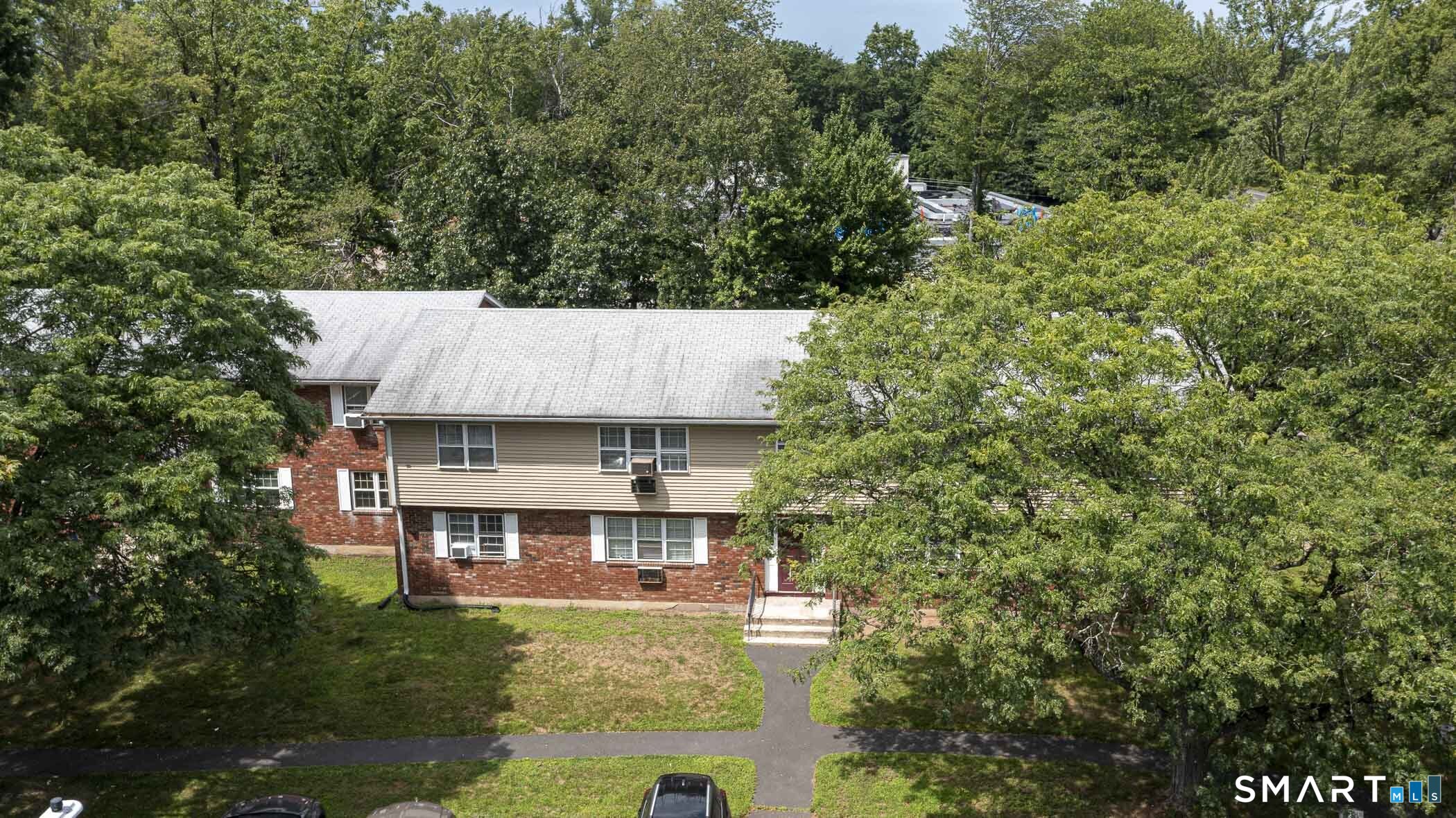 1087 Blue Hills Avenue Bloomfield CT 06002