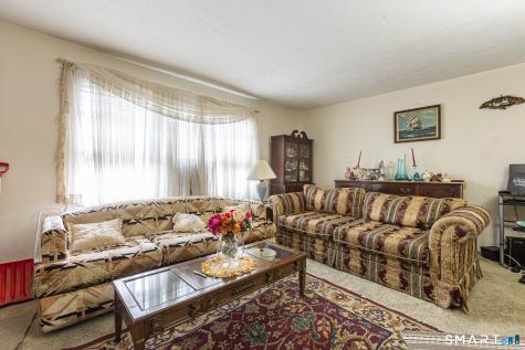 1087 Blue Hills Avenue Bloomfield CT 06002