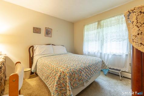 1087 Blue Hills Avenue Bloomfield CT 06002
