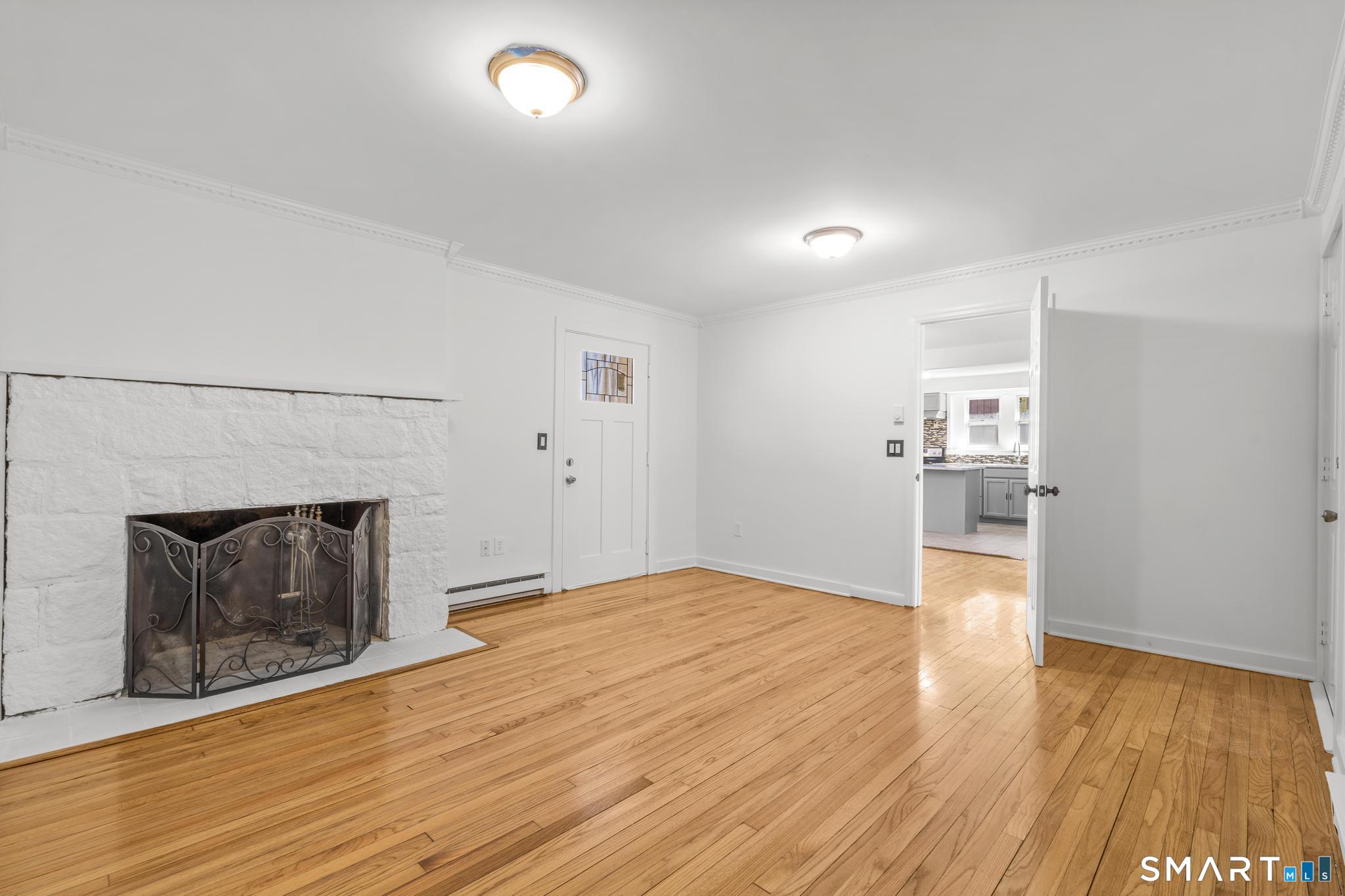 28-32 Starr Avenue Danbury CT 06810