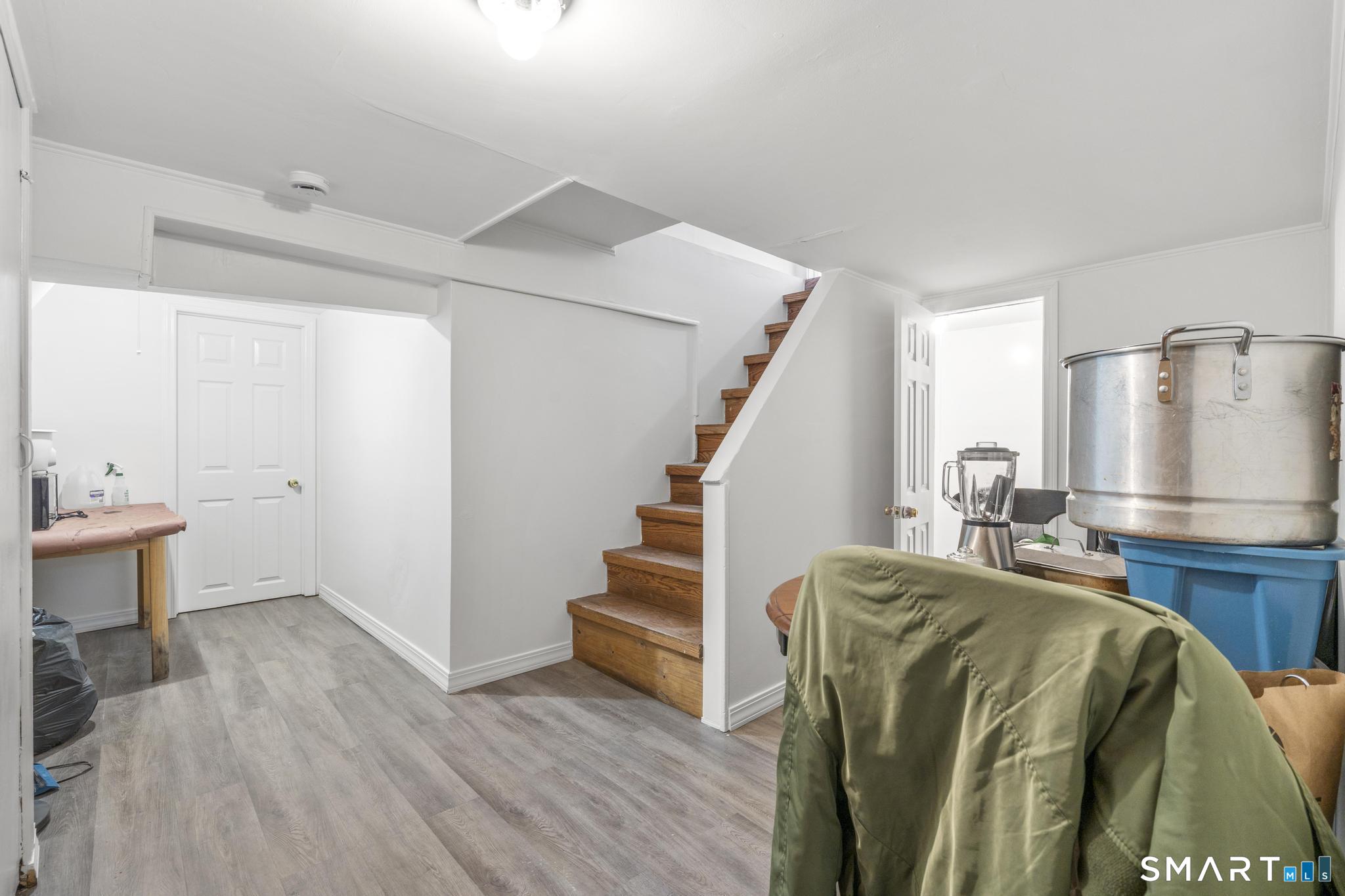 28-32 Starr Avenue Danbury CT 06810