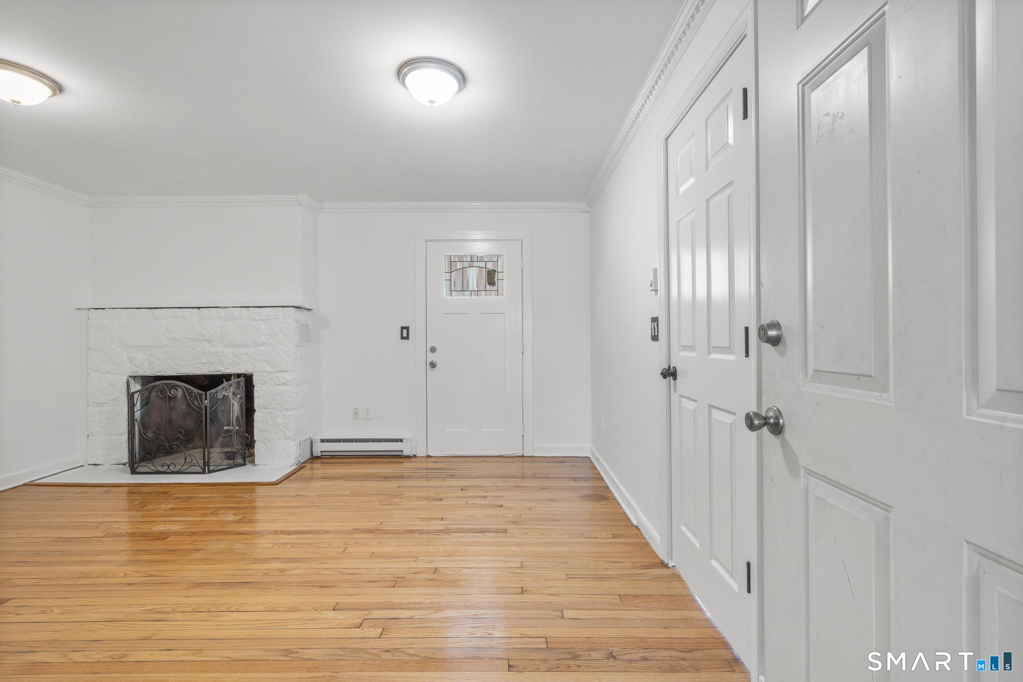 28-32 Starr Avenue Danbury CT 06810