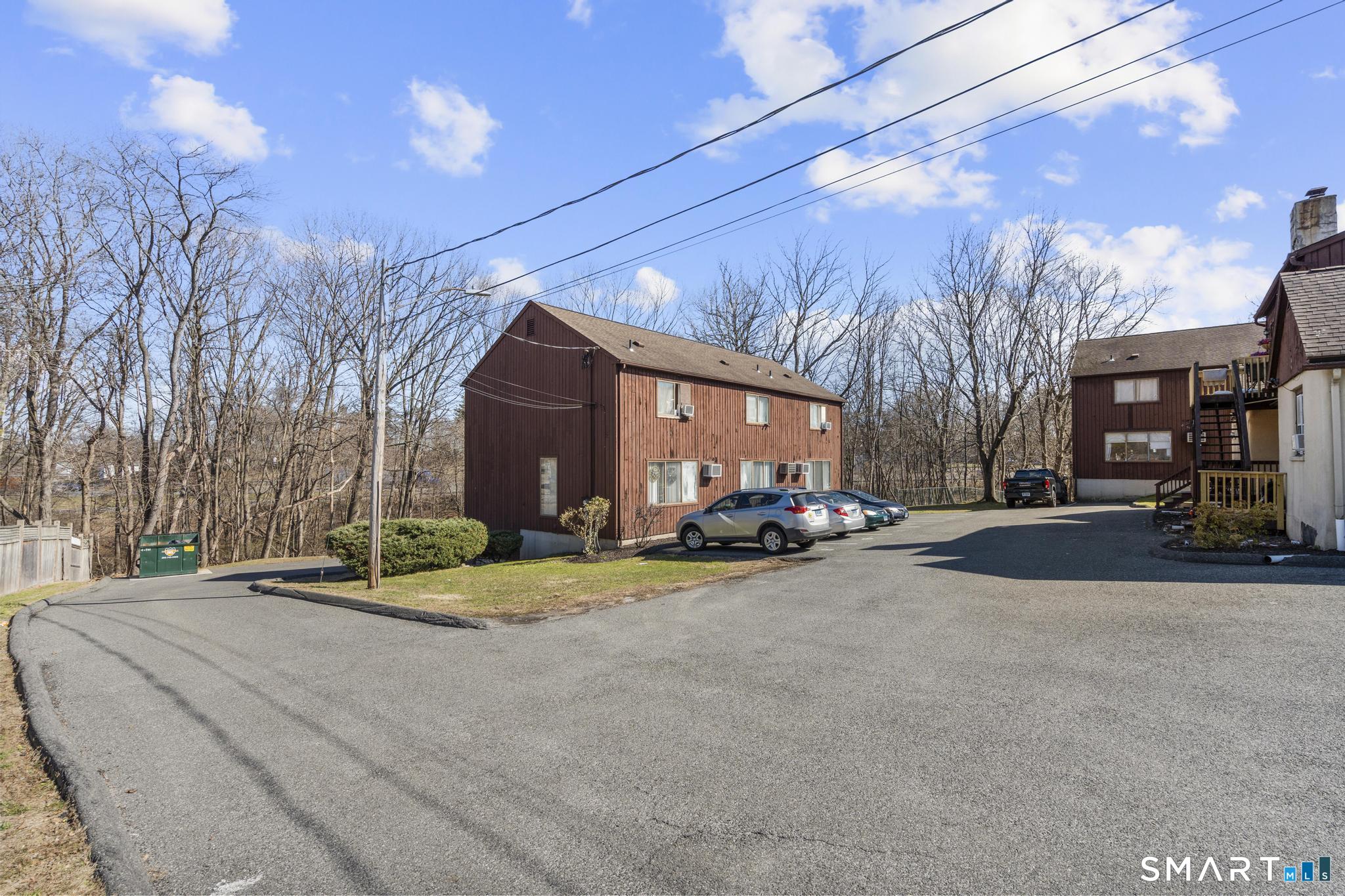 28-32 Starr Avenue Danbury CT 06810