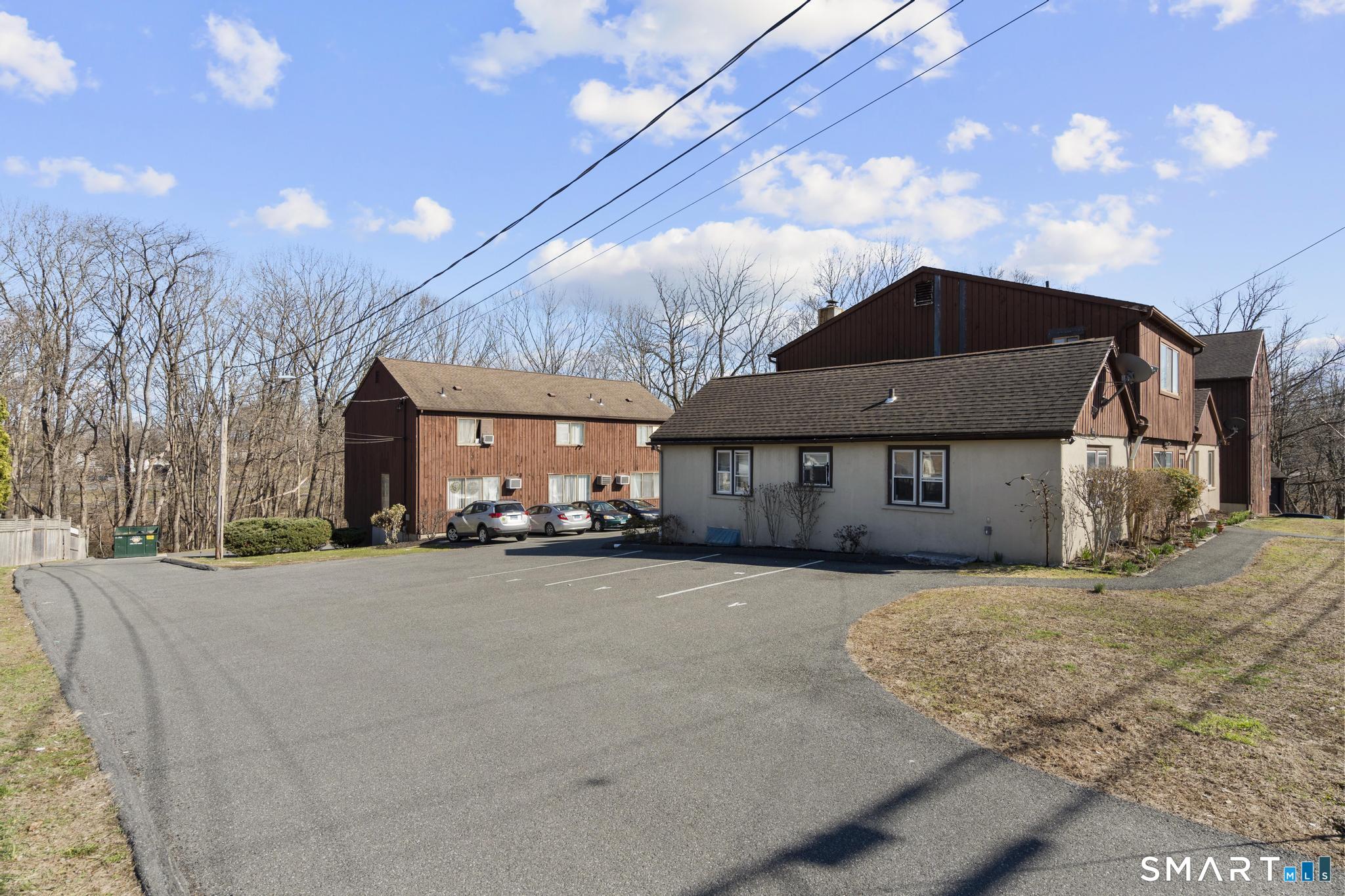 28-32 Starr Avenue Danbury CT 06810