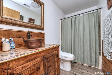 40 Cortland Place Ansonia CT 06401