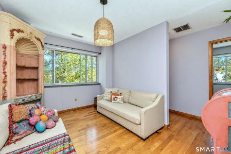 40 Cortland Place Ansonia CT 06401