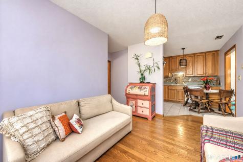 40 Cortland Place Ansonia CT 06401