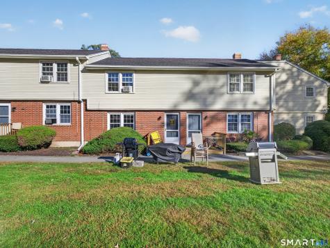 6 Carolina Drive Montville CT 06370